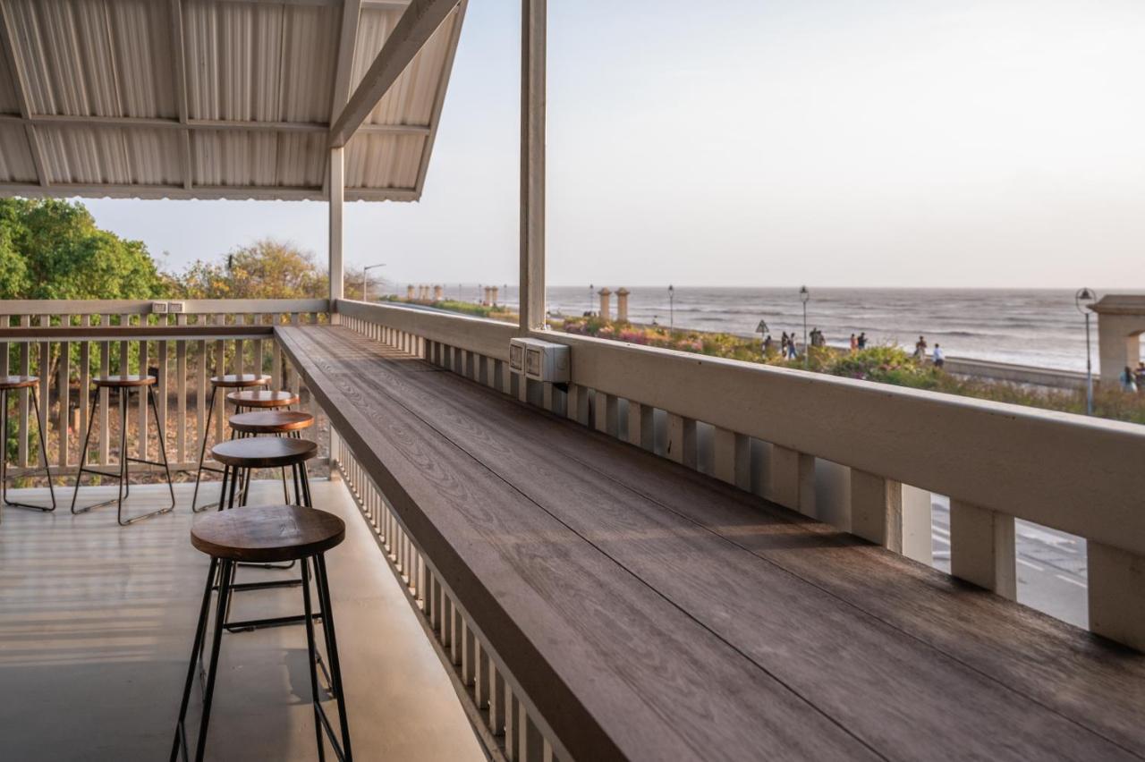Praveg Beach Resort Daman Lighthouse Beach Εξωτερικό φωτογραφία
